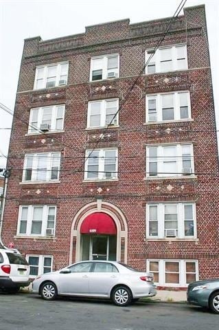 Building Photo - 6109 Monroe Pl