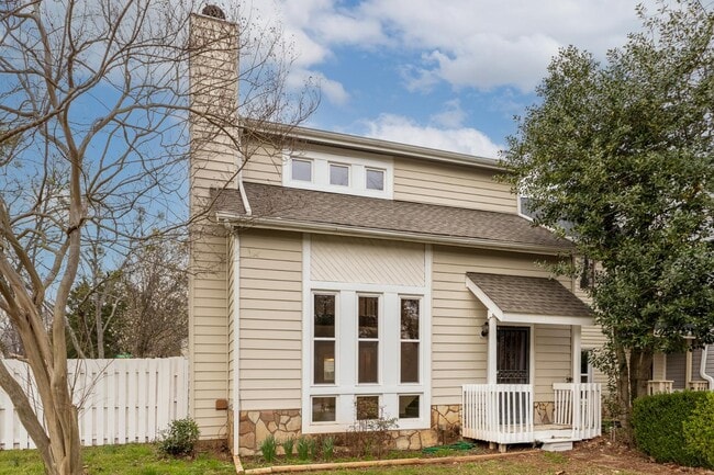 Building Photo - 401 Hobbs Rd SE Rental