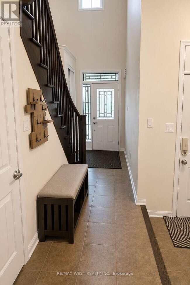 Photo - 296 Ruhl Dr