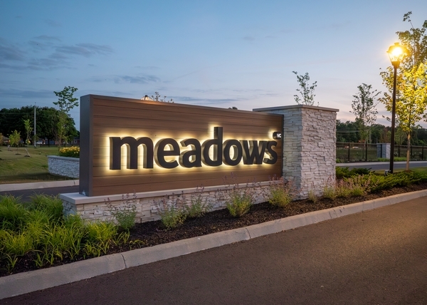 Building Photo - VC Meadows Rental