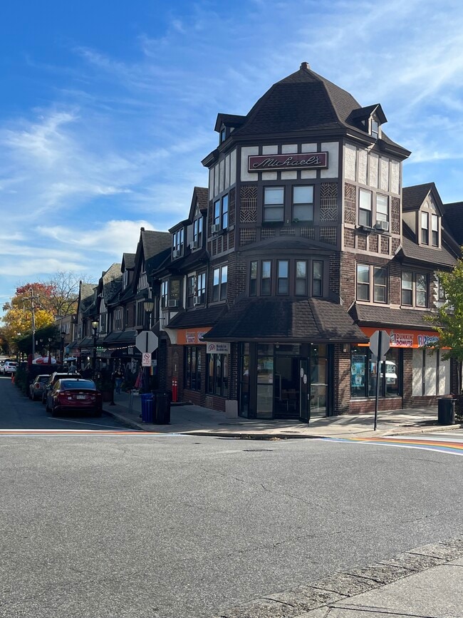 Building Photo - 1 S Chester Rd Unit 3