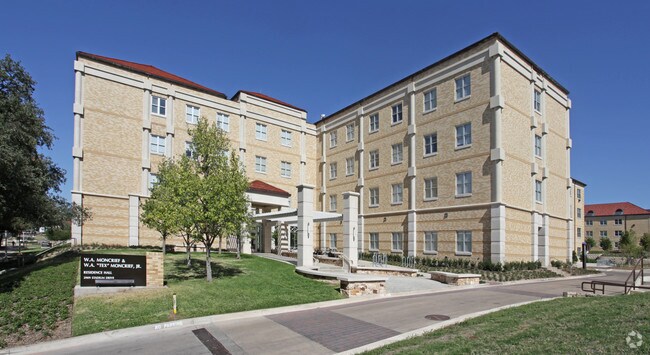 Photo - TCU Moncrief Hall