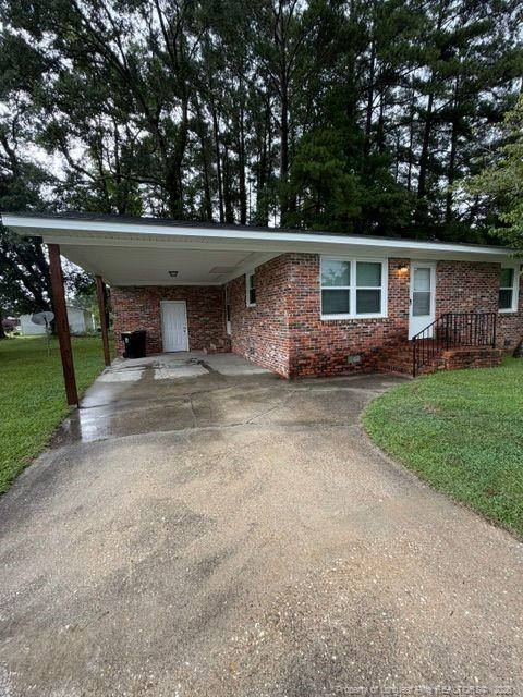 Building Photo - 205 Chavis St