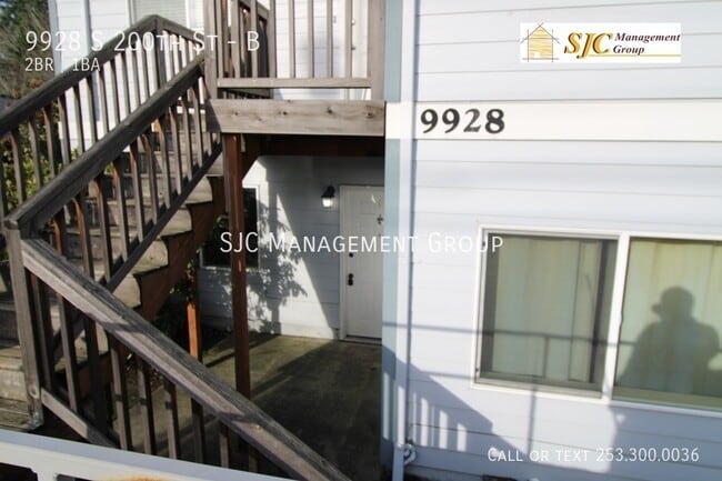 Building Photo - 9928 S 200th St Unit B
