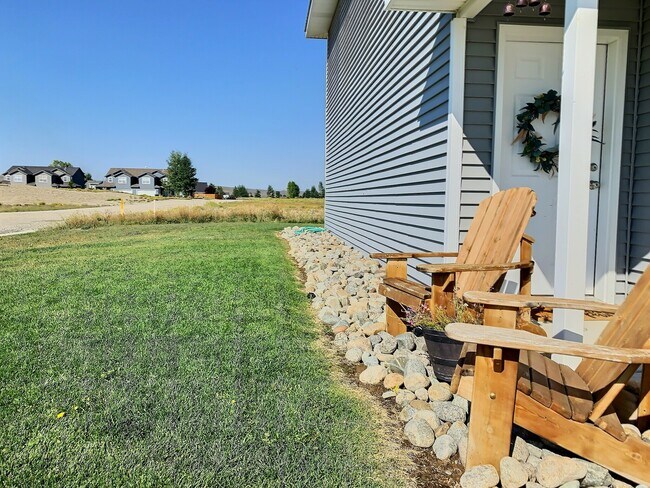 Photo - 390 Colter Loop
