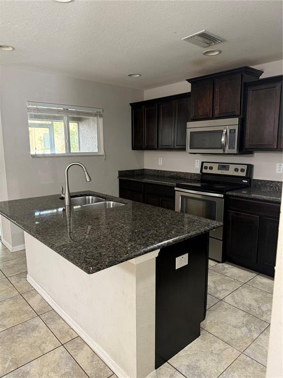 Photo - 27515 Desert Willow Way