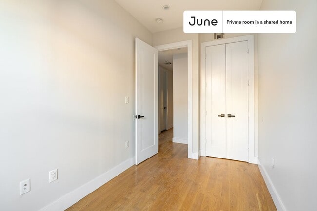 Photo - Room in Shared 3 bed/1 bath home Unit B