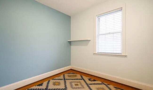 Photo - 1238 Waverly St