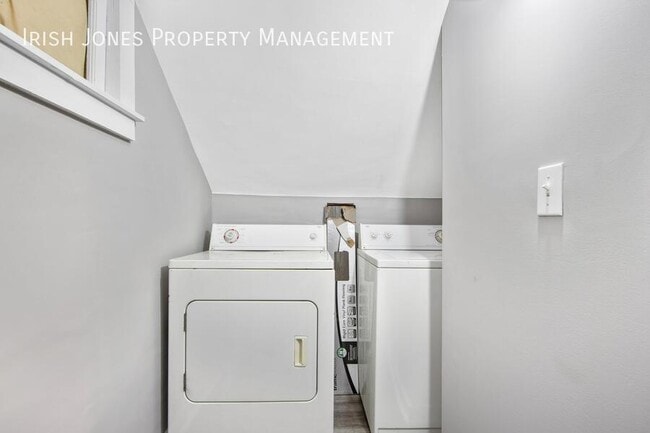 Photo - 10601 Alleghany Rd Unidad Upper