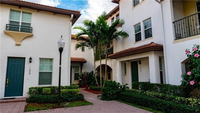 Building Photo - 2667 SW 118 Rd