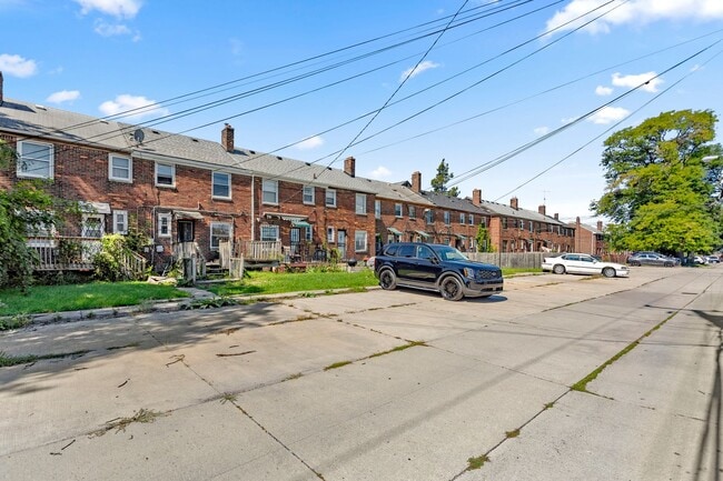 Photo - Beautiful updated townhome