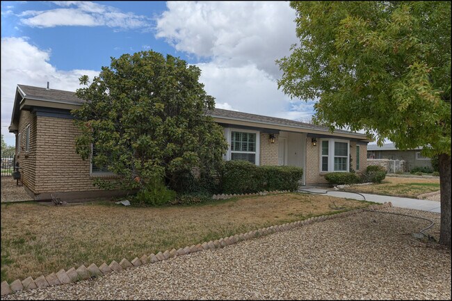 Photo - 4040 Bancroft Dr