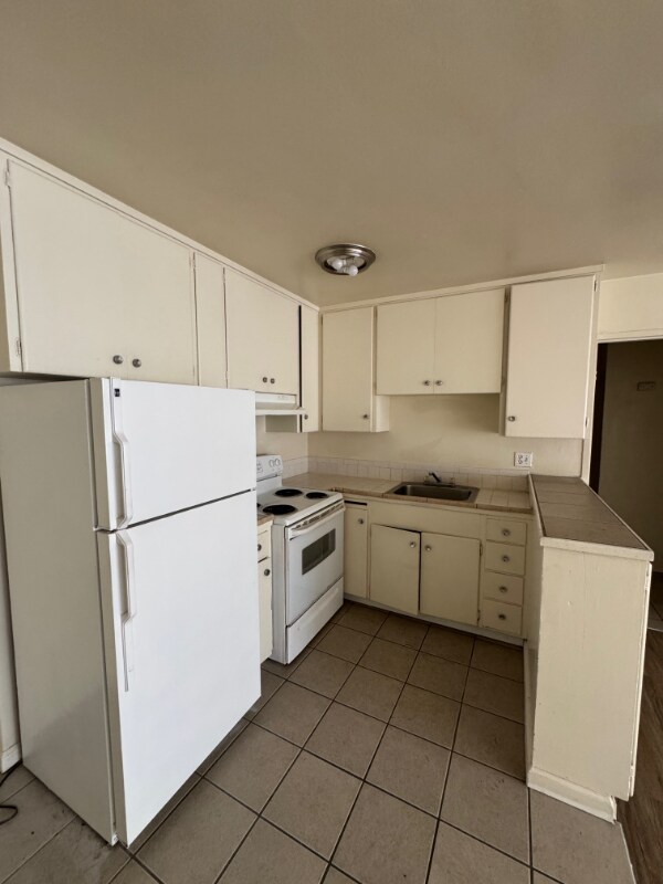 Photo - 1025 N Madison St Unidad 3