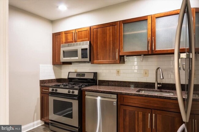 Photo - 211 Victor Pkwy Unit 211D