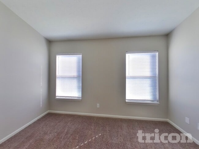 Photo - 6811 Smithfield Blvd
