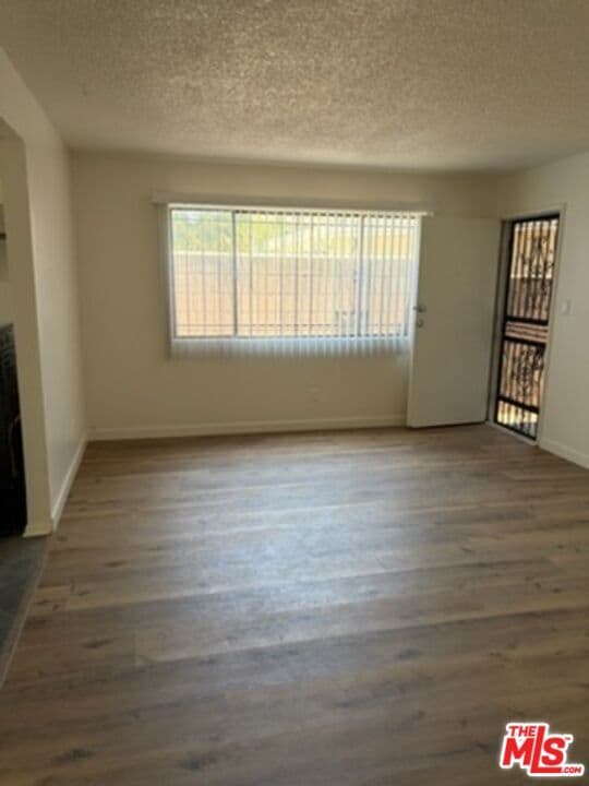 Photo - 3119 W 71st St Unit #2