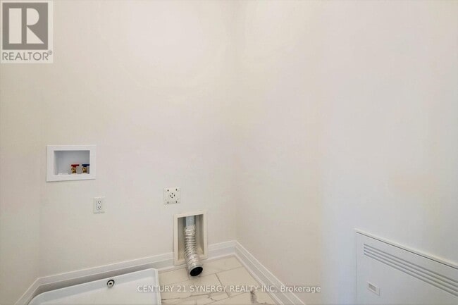 Photo - 257 Argile St