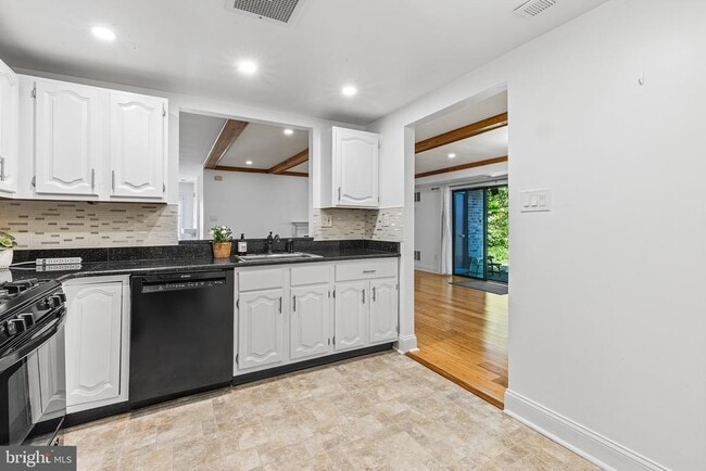 Photo - 504 Mountainview Dr Unit 504