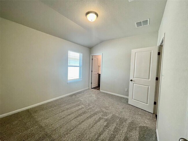 Photo - 111 Ostracoda Ln