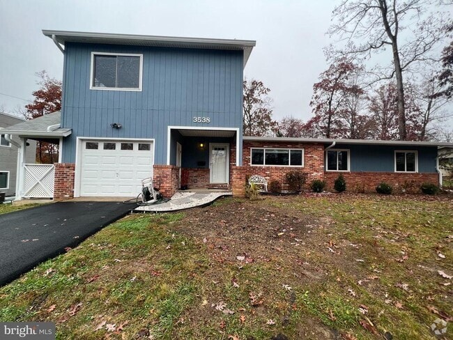Building Photo - 3538 Devon Dr Rental