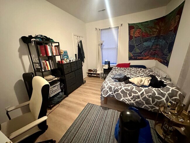 Photo - 15 Farrington Ave