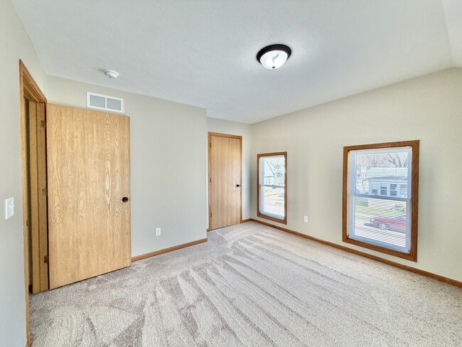 Photo - 612 Cherry St