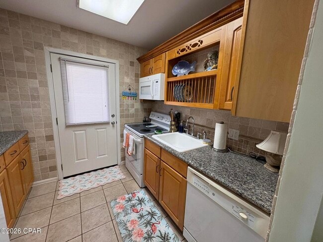 Photo - 2100 W Beach Dr Unit T201