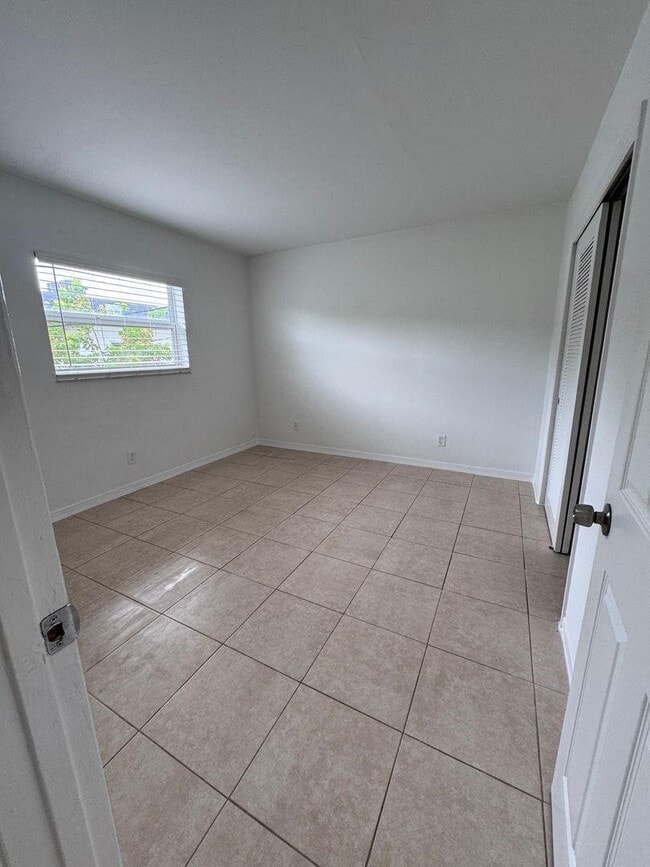 Photo - 3611 N Dixie Hwy