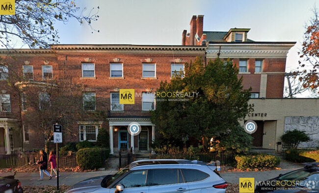 Building Photo - 1712 Beacon St Unit 2 Rental