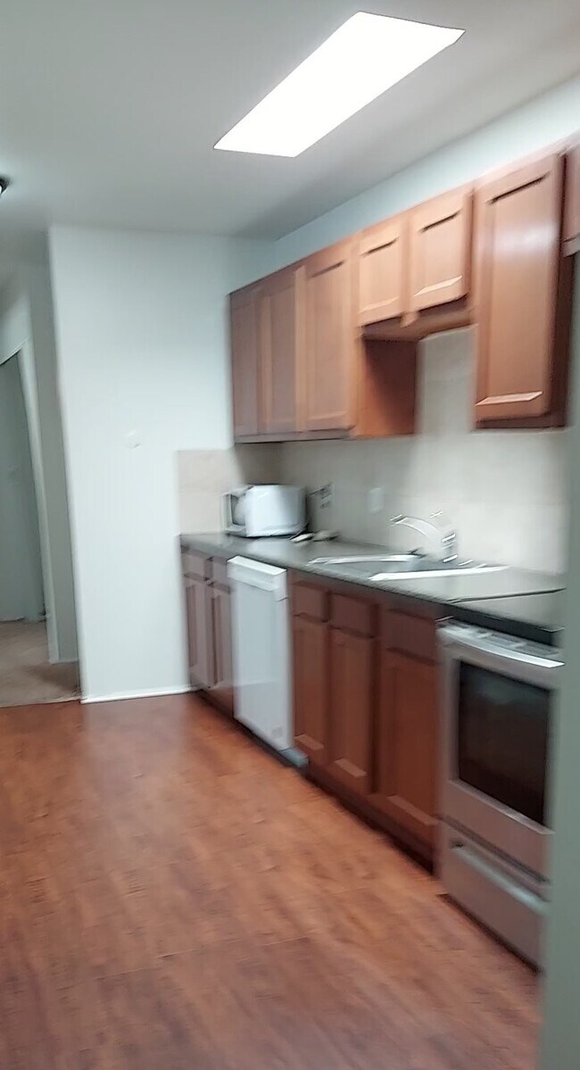 915 S. Division