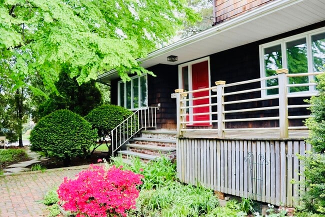 Photo - 20 Tidd St Townhome
