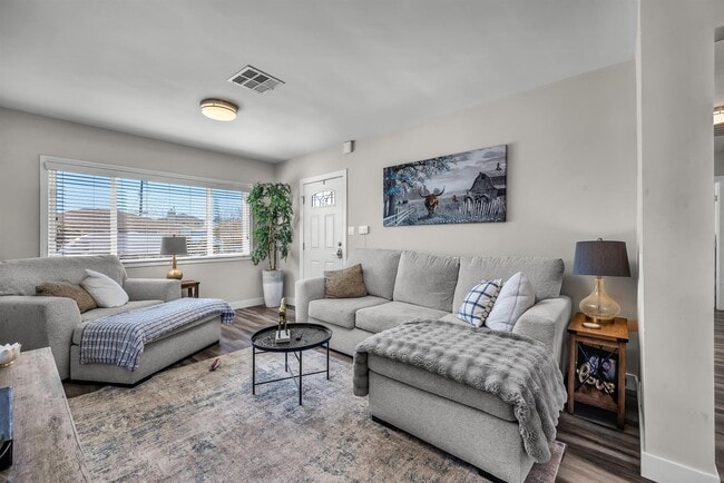 Photo - 5017 W 123rd Pl