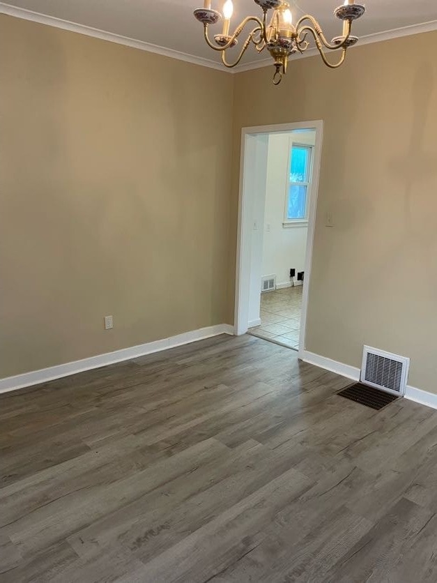 Photo - 611 Crown Ave