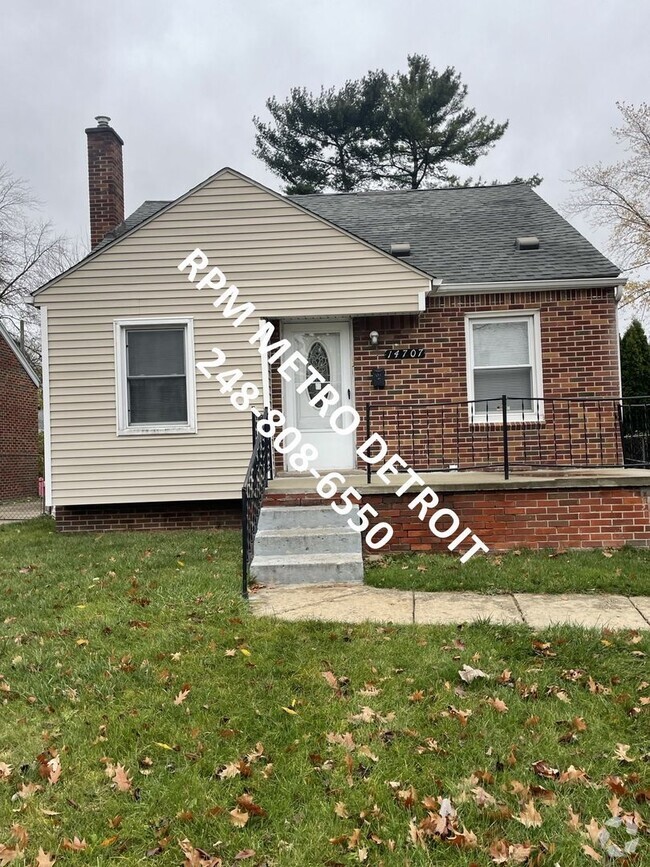 Building Photo - EASTPOINT BUNGALOW READY TO BE MOVED INTO. Rental