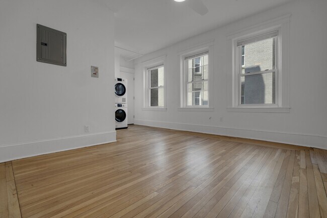 Photo - 1082 Commonwealth Ave Unit 205