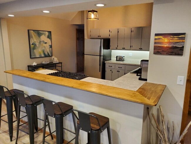 Photo - 7421 Washington St