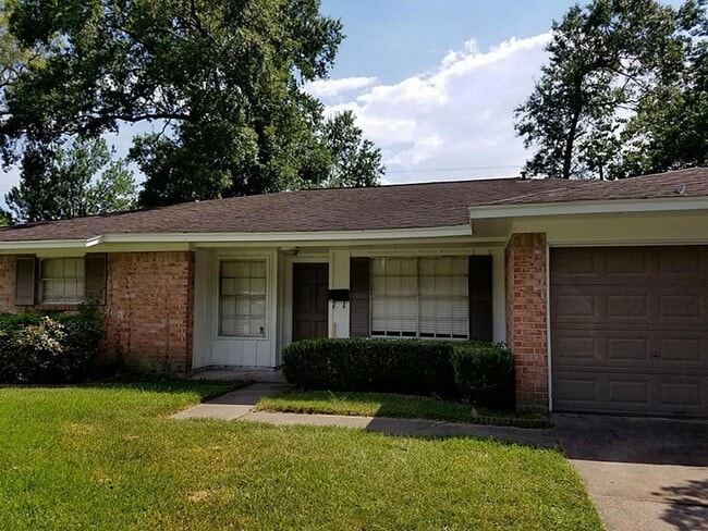 Building Photo - 13906 Wadebridge Way Rental
