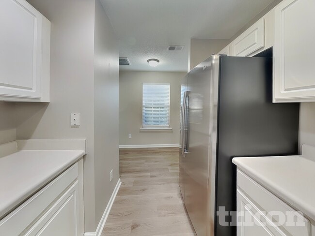 Photo - 8109 Bright Oak Trail