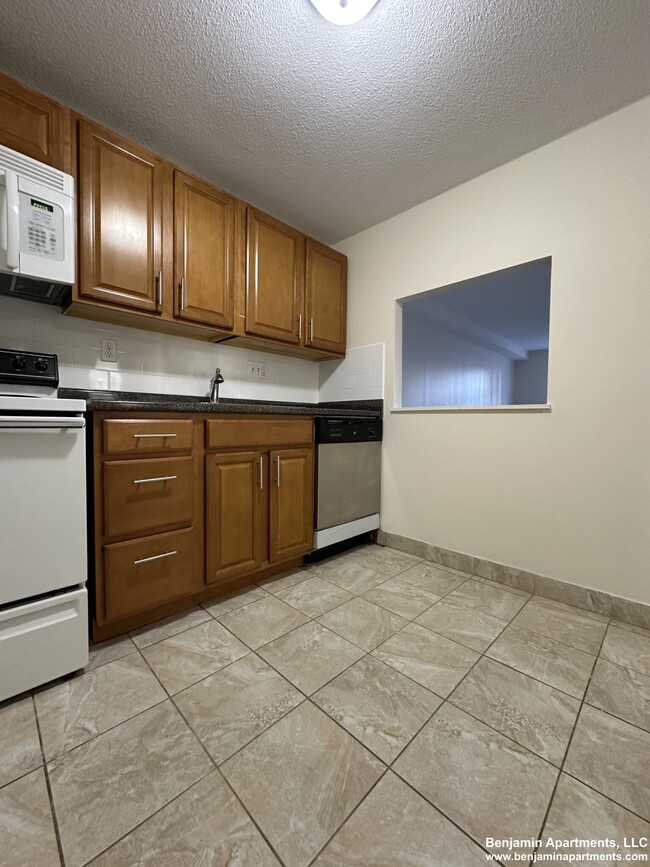 Photo - 95 Gardner St Condo Unit 2B