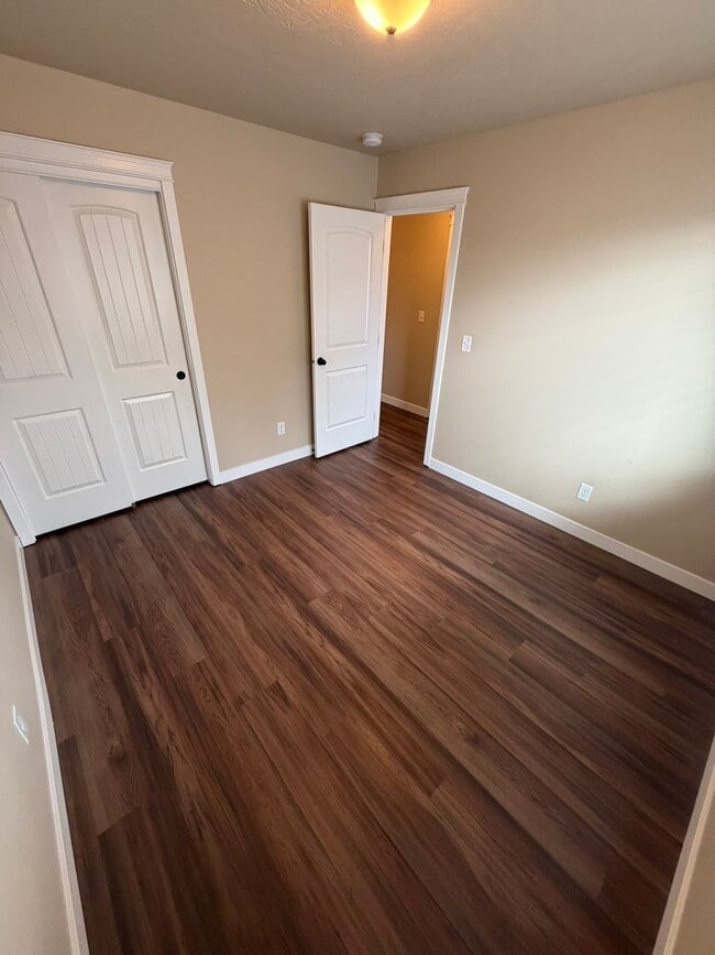 Photo - Must See 4 Bedroom!