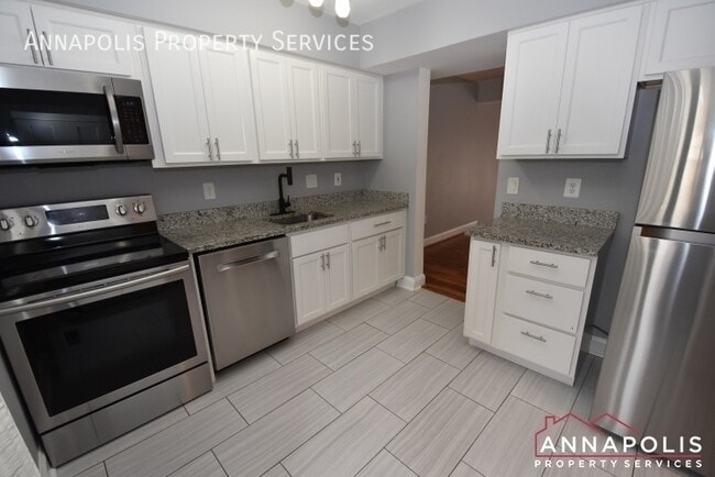 Photo - 451 Knottwood Ct