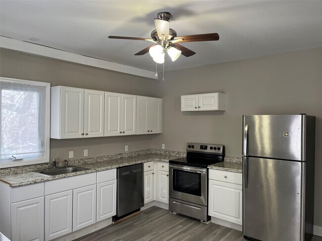 Photo - 7 Mill St Apartment