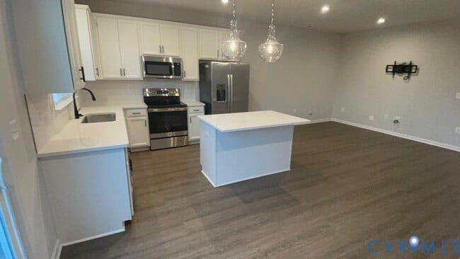 Photo - 5512 Wenrich Dr