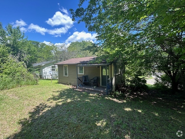 Building Photo - 103 Gragg St Rental