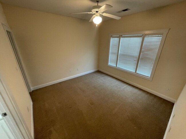 Photo - PRE-LEASING FOR AUGUST 2026!