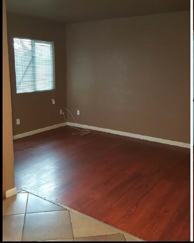 Photo - 2444 Empress St