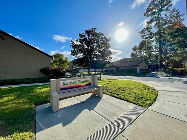Single Story Condo on ground floor located... - Single Story Condo on ground floor located...