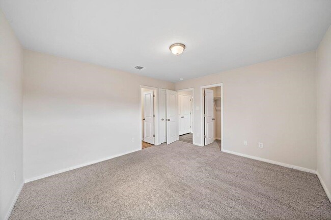 Photo - 103 Bering Dr