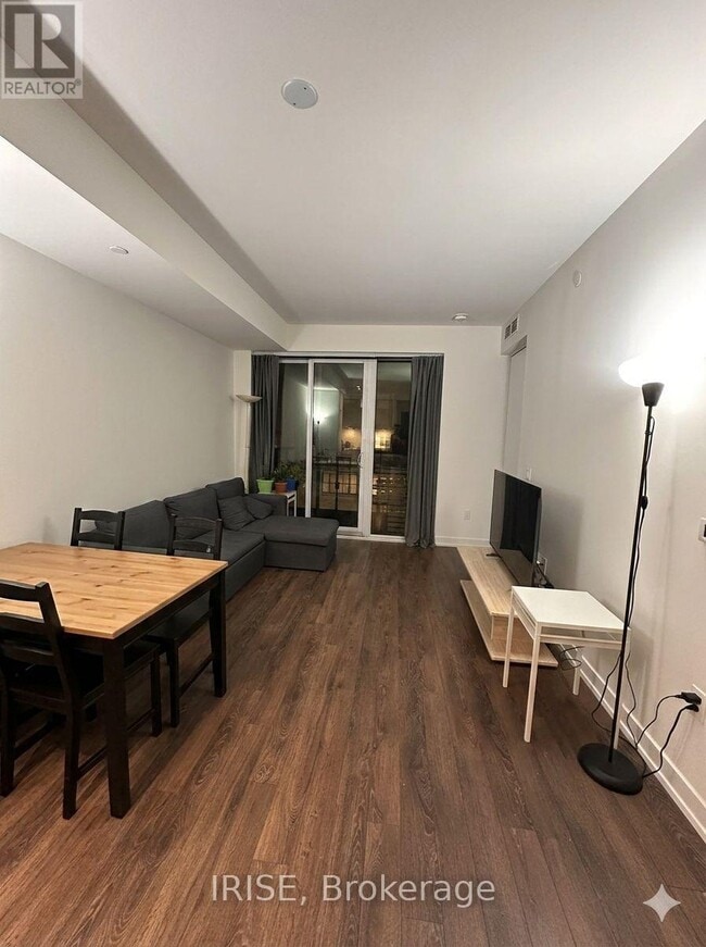 Photo - 158 Front St E Unit 212