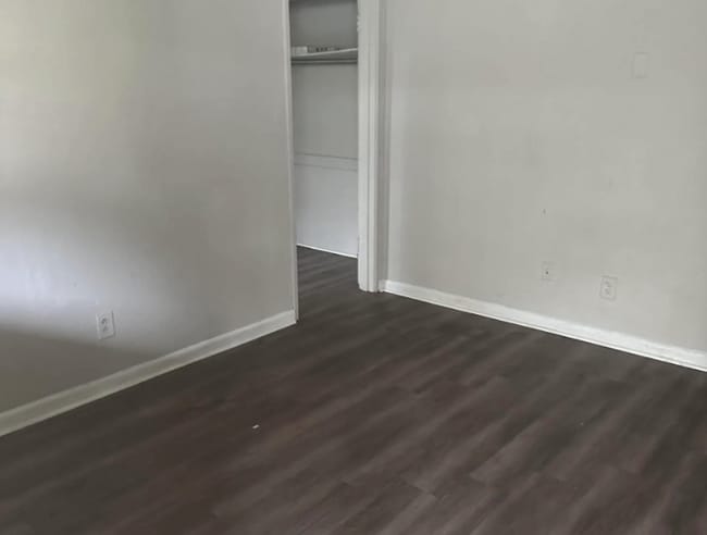 Photo - 112 W 17th St